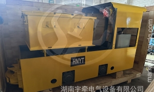 多少?lài)嵉V用湘潭電機車(chē)是指自重嗎？